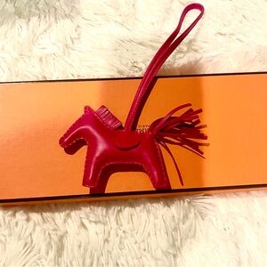 Hermes Rose Mexico Rodeo PM